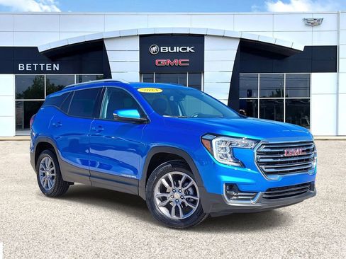 Certified 2024 GMC Terrain SLT w/ LPO, Floor Liner Package AWD/4WD image 1
