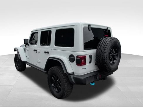 Used 2023 Jeep Wrangler Unlimited Rubicon 4xe AWD/4WD image 3