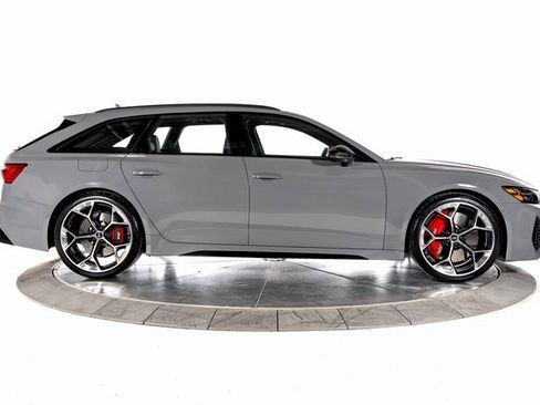 Used 2026 Audi RS 6 performance image 7