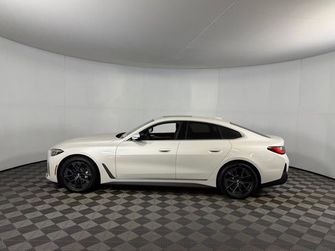 Used 2025 BMW i4 eDrive40 image 11