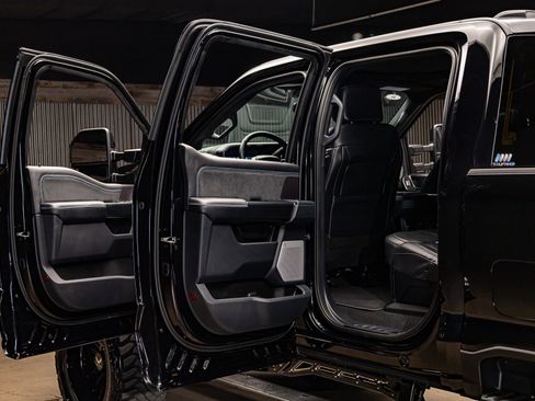 Used 2026 Ford F250 Platinum image 29