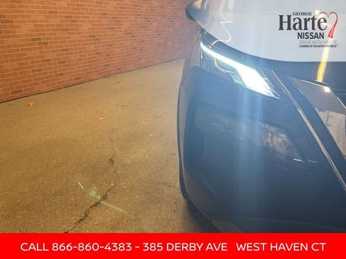 Certified 2023 Nissan Rogue S image 37