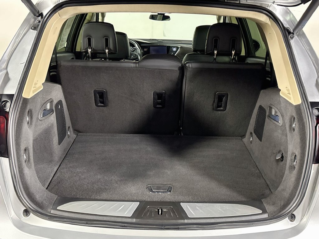 Used 2018 Buick Envision Essence AWD/4WD image 21