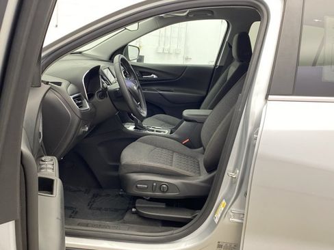 Used 2022 Chevrolet Equinox LT AWD/4WD image 10