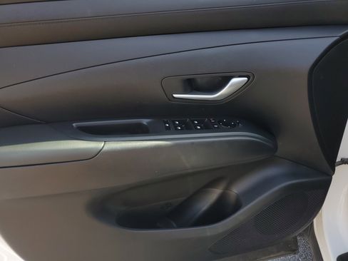 Used 2025 Hyundai Tucson SEL FWD image 17