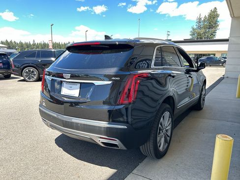 Certified 2024 Cadillac XT5 Premium Luxury w/ Technology Package AWD/4WD image 4