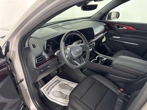 New 2026 Chevrolet Traverse Z71 w/ Enhanced Driving Package AWD/4WD image 26