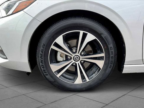 Used 2023 Nissan Sentra SV image 9