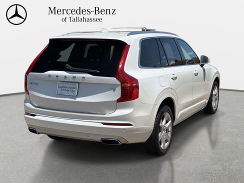 Used 2021 Volvo XC90 T5 Momentum w/ Climate Package FWD image 5