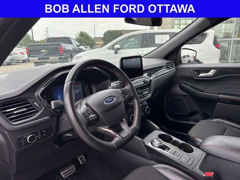 Used 2024 Ford Escape ST-Line AWD/4WD image 8
