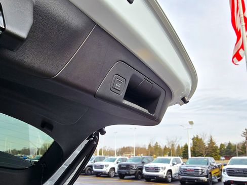 New 2026 Buick Envision Sport Touring image 30