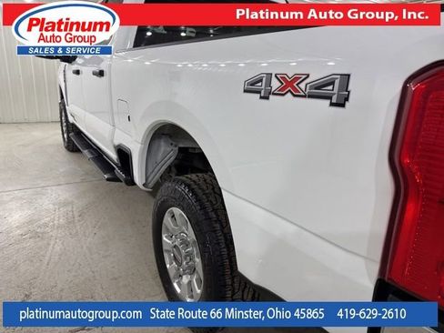 Used 2023 Ford F250 XLT AWD/4WD image 42