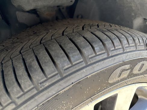 Used 2017 Honda Pilot Elite image 12