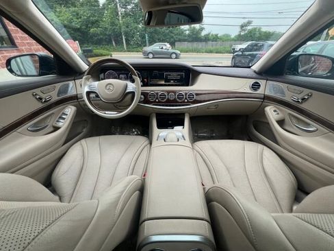 Used 2014 Mercedes-Benz S 550 Sedan image 15