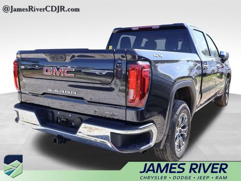 Used 2025 GMC Sierra 1500 SLT AWD/4WD image 13