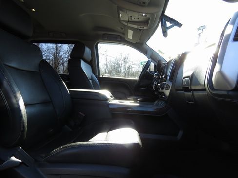 Used 2016 GMC Sierra 2500 SLT w/ Snow Plow Prep Package image 13