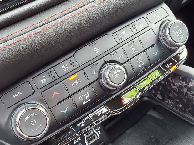 Certified 2023 Dodge Durango R/T AWD/4WD image 19