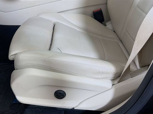 Certified 2022 Mercedes-Benz GLC 300 4MATIC image 21