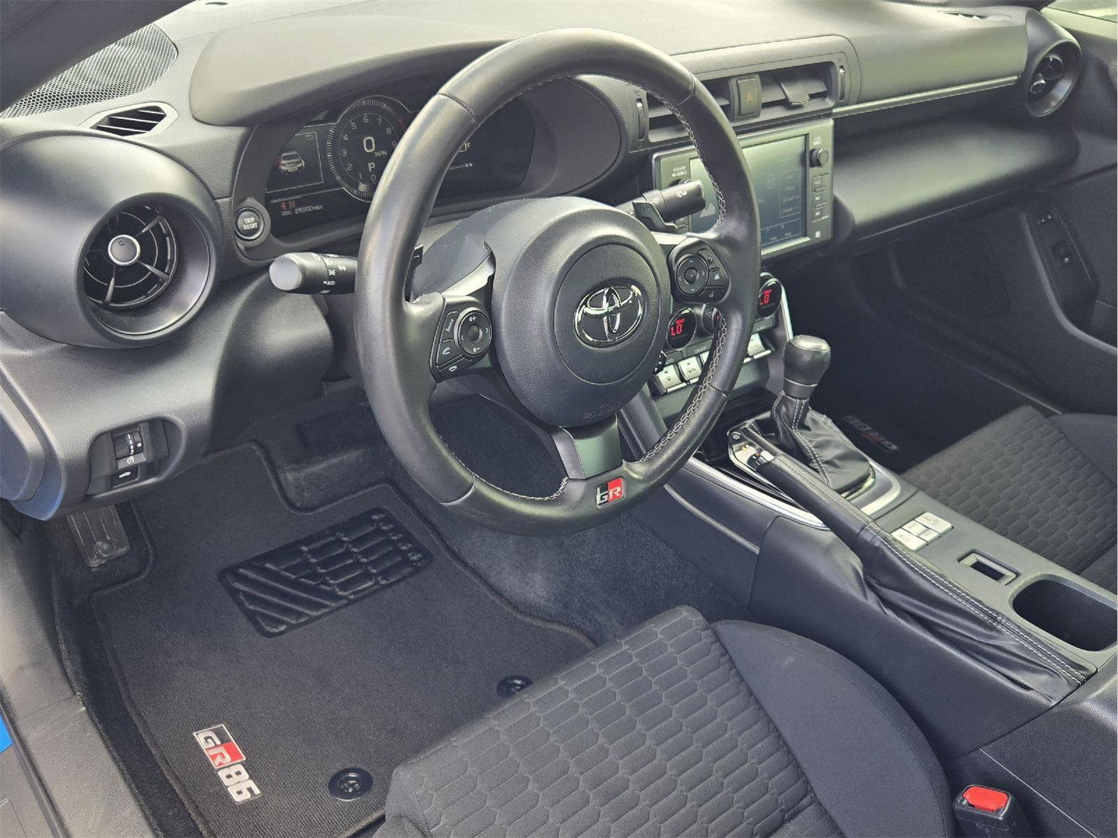 Used 2024 Toyota GR86 RWD image 24