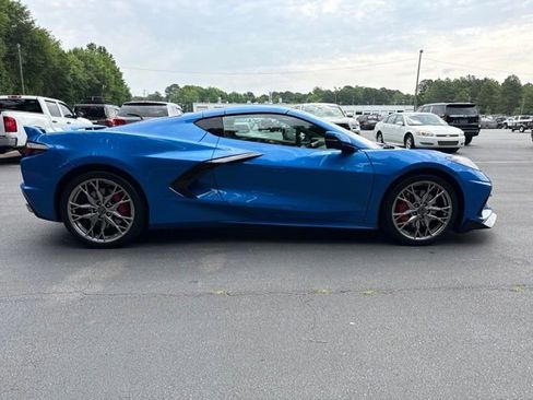 Used 2024 Chevrolet Corvette Stingray Preferred Cpe w/ Z51 Performance Package RWD image 5