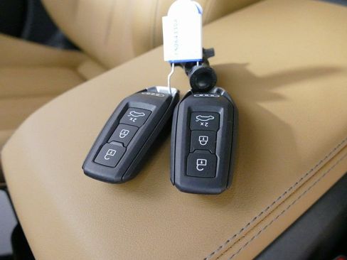 Used 2025 Audi A5 2.0T Premium Plus w/ Premium Plus image 13