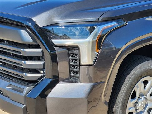 New 2026 Toyota Tundra SR image 6