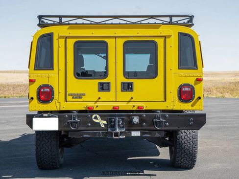 Used 2001 HUMMER H1 4-Door Wagon image 7