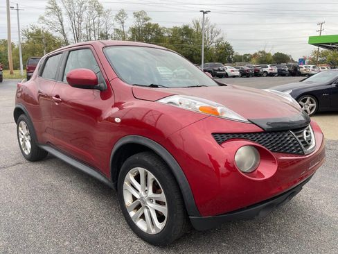 Used 2012 Nissan Juke SV image 4