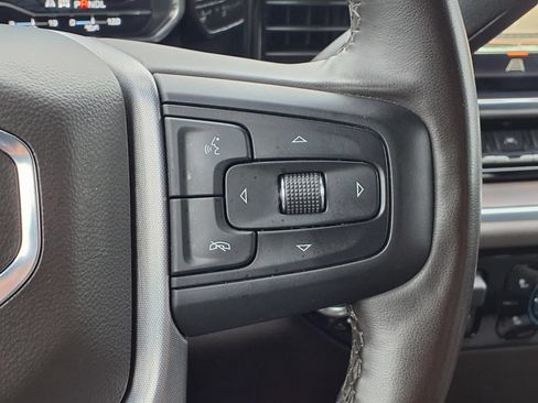 Used 2025 GMC Sierra 1500 SLT AWD/4WD image 15