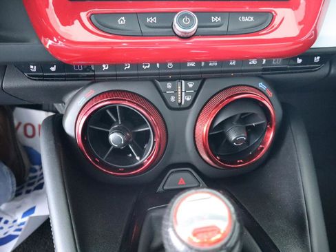 Used 2017 Chevrolet Camaro SS RWD image 20