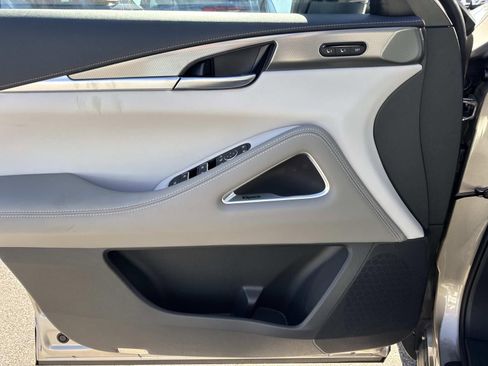 New 2026 INFINITI QX60 Luxe w/ Cargo Package image 15