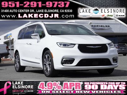 Used 2021 Chrysler Pacifica Pinnacle