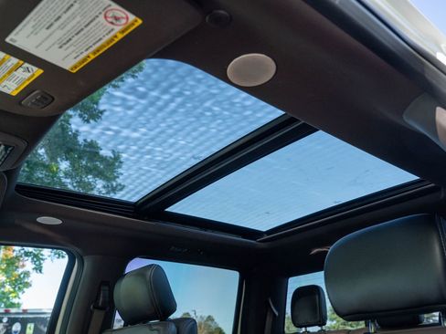 Used 2023 Ford F250 King Ranch w/ Chrome Package image 27