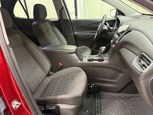Certified 2024 Chevrolet Equinox LT FWD image 25