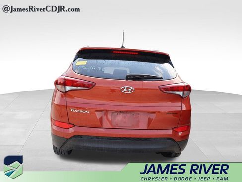 Used 2017 Hyundai Tucson SE FWD image 9