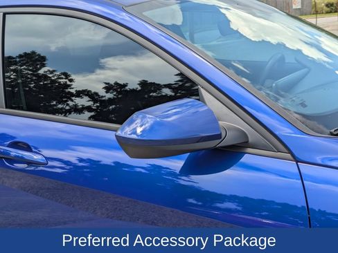 Used 2023 Hyundai Elantra SEL w/ Preferred Accessory Package FWD image 13