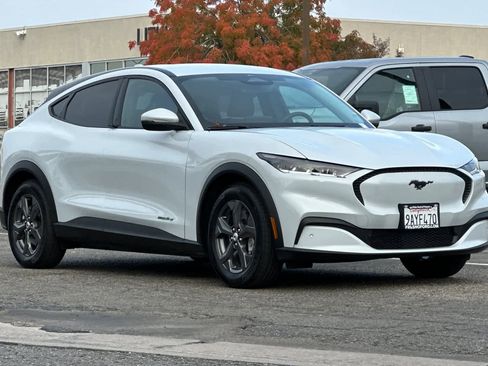 Certified 2022 Ford Mustang Mach-E Select image 10