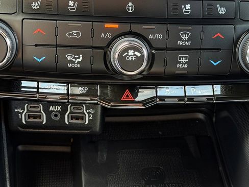 Used 2023 Dodge Durango R/T AWD/4WD image 19