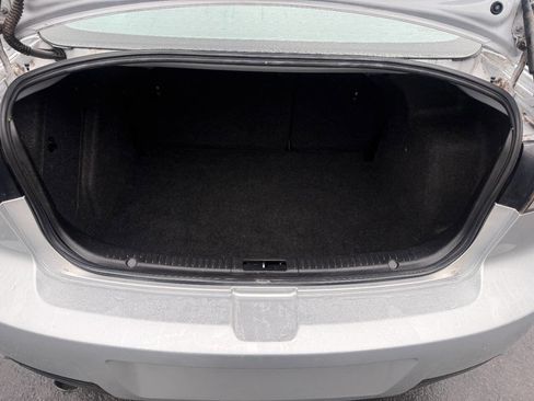 Used 2007 MAZDA MAZDA3 i Touring image 25