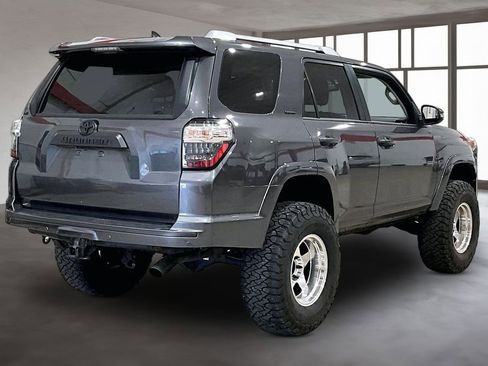 Used 2015 Toyota 4Runner Limited AWD/4WD image 2