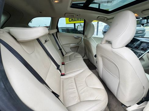 Used 2014 Volvo XC60 T6 AWD/4WD image 19