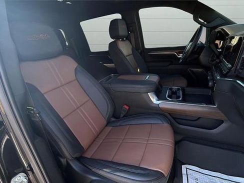 Used 2025 Chevrolet Silverado 2500 High Country w/ High Country Premium Package image 18