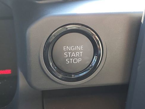 Used 2025 Toyota Tacoma SR5 image 19