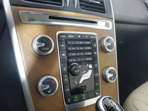 Used 2017 Volvo XC60 T5 Inscription w/ Preferred Option Package image 30