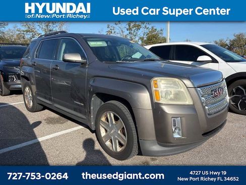 Used 2011 GMC Terrain SLT image 4