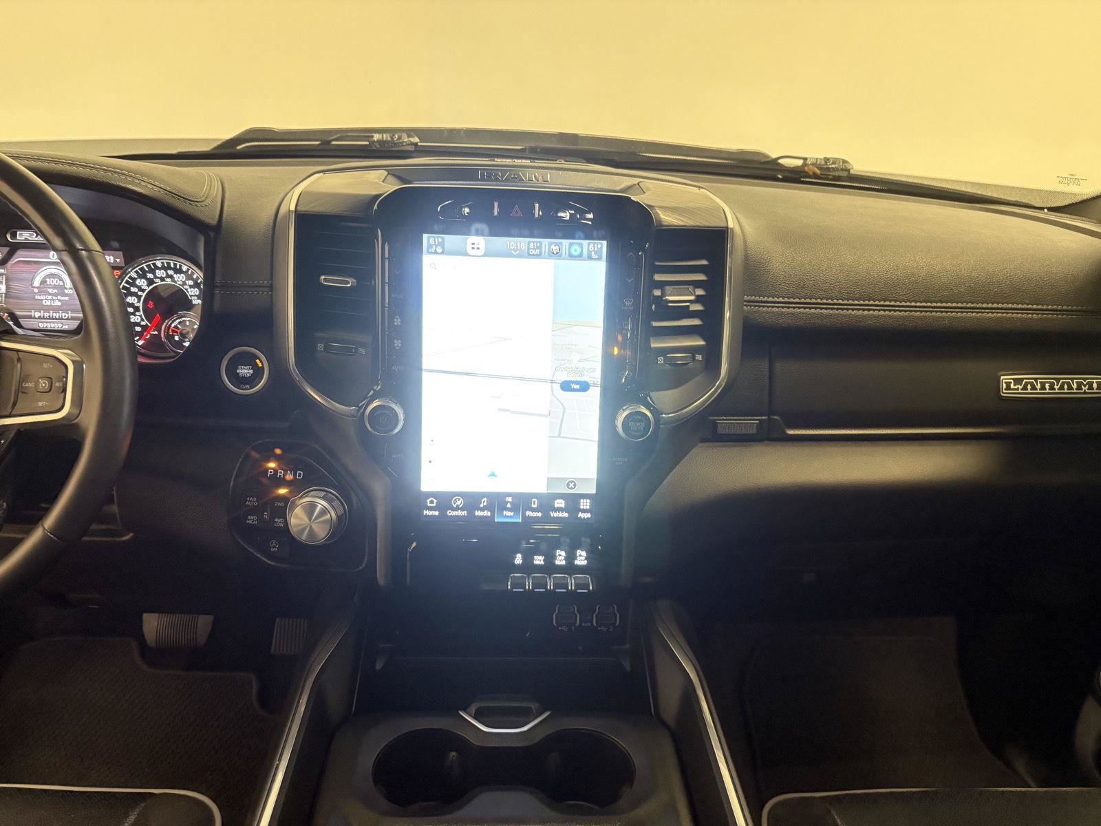 Used 2024 RAM 1500 Laramie AWD/4WD image 31