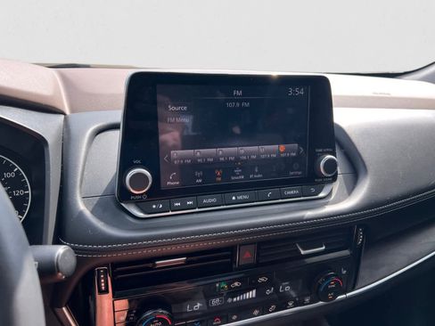 Certified 2021 Nissan Rogue SL image 22