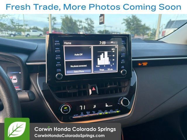 Used 2020 Toyota Corolla LE FWD image 10