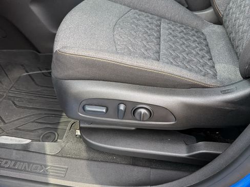 Used 2024 Chevrolet Equinox LT w/ LPO, Floor Liner Package FWD image 16