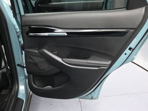 Used 2025 Kia Seltos S image 29